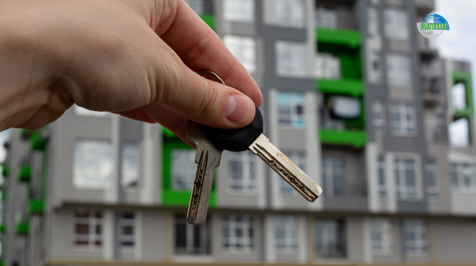 Офис в жилом доме: какие налоги платить